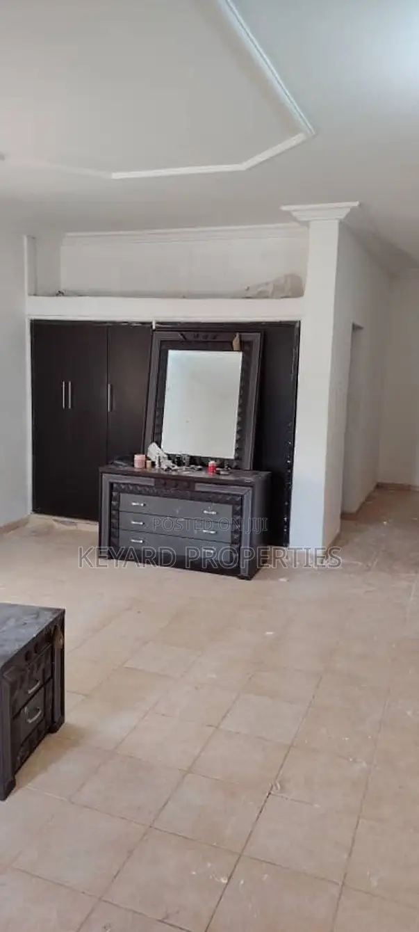 6bdrm Duplex in Wuse 2 for rent