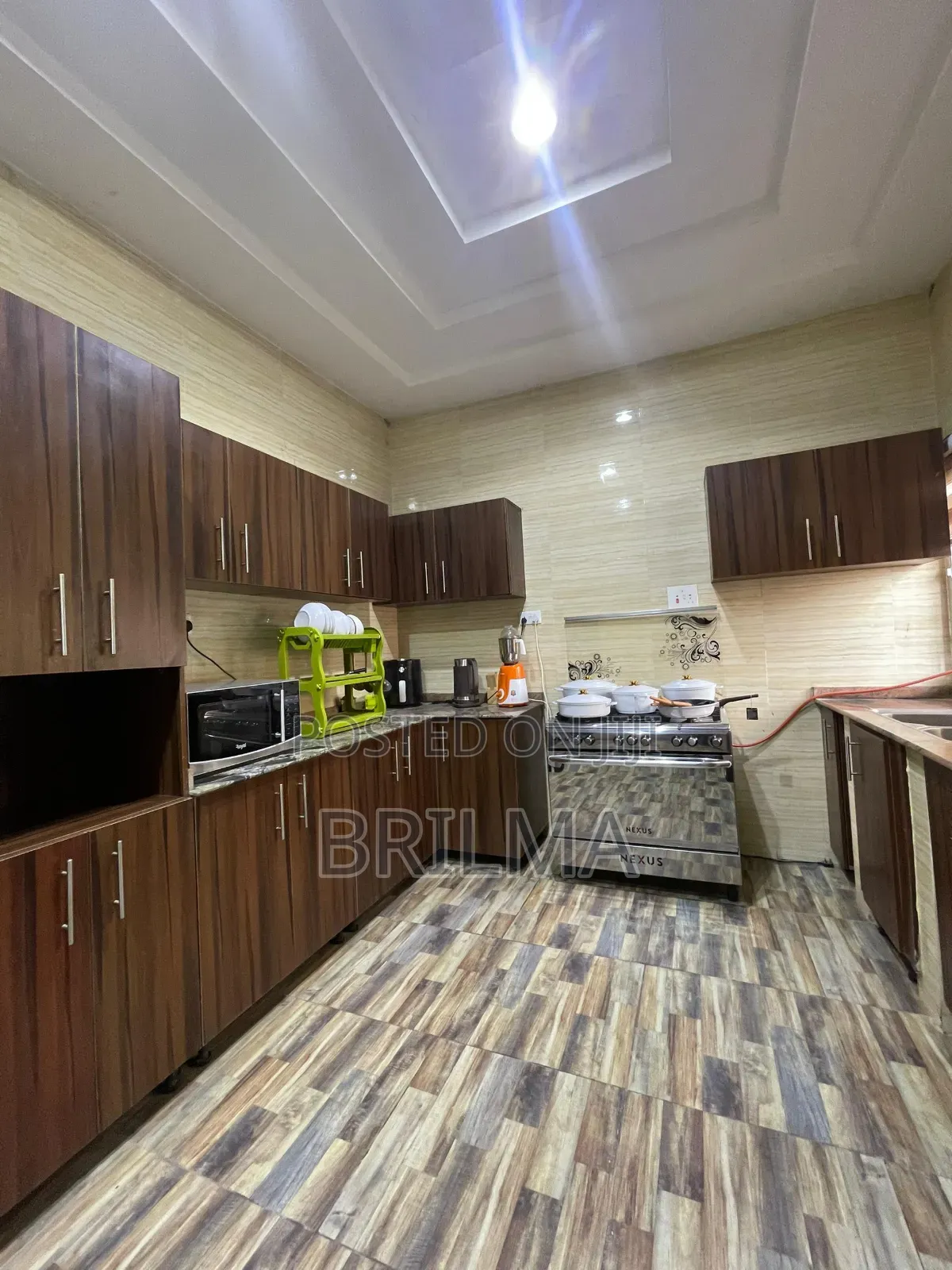 3bdrm Block of Flats in Jahi for rent