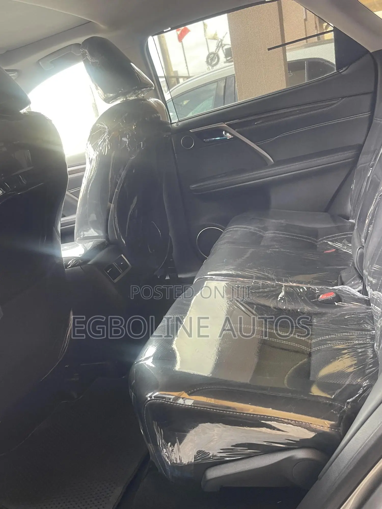 Lexus RX 350 FWD 2018 Gold