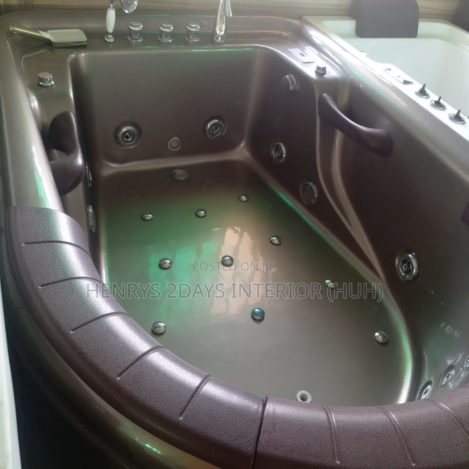 Jacuzzi Both Indoor N Outdoor Swimming Pool