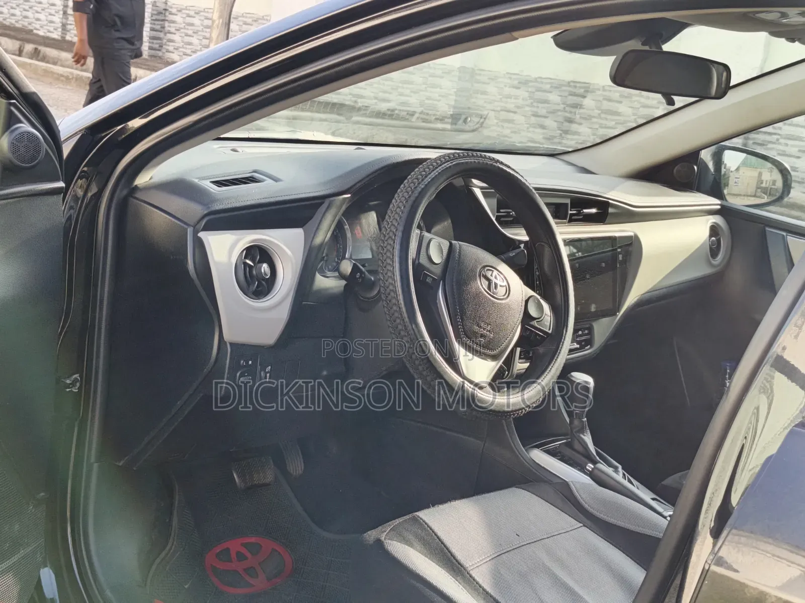 Toyota Corolla 2017 Black