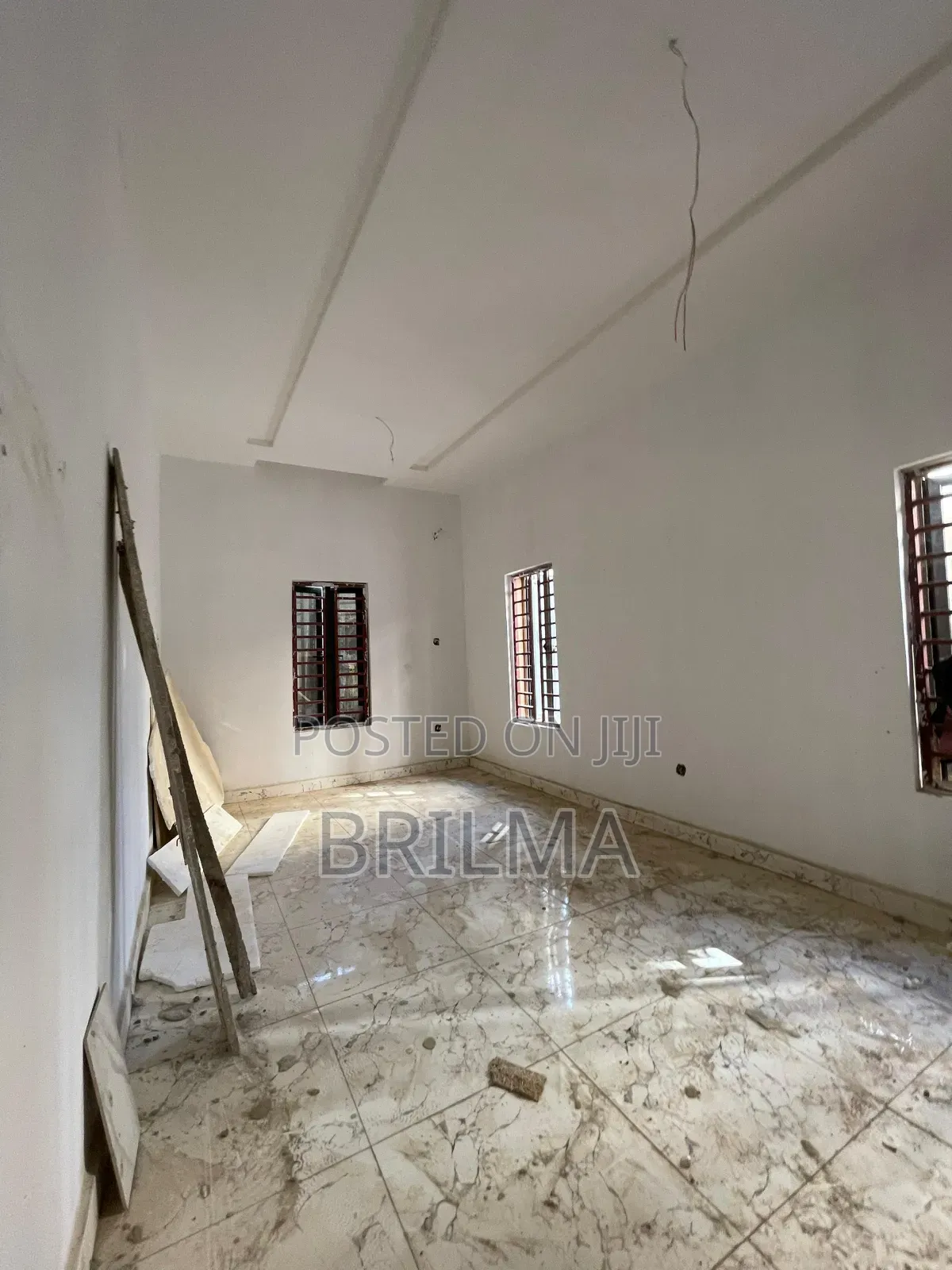 3bdrm Block of Flats in Jahi for sale