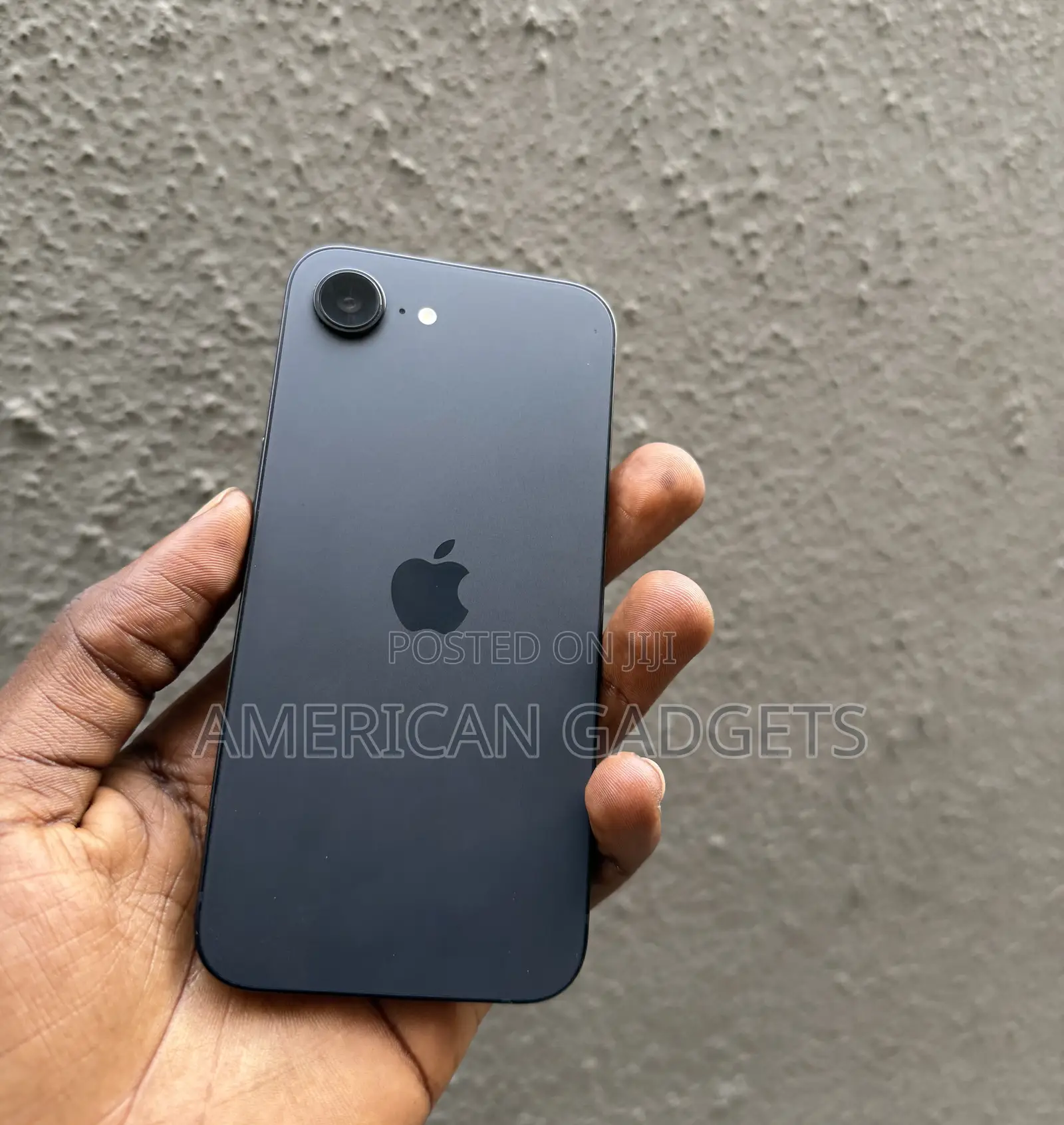 Apple iPhone 16e 128 GB Black