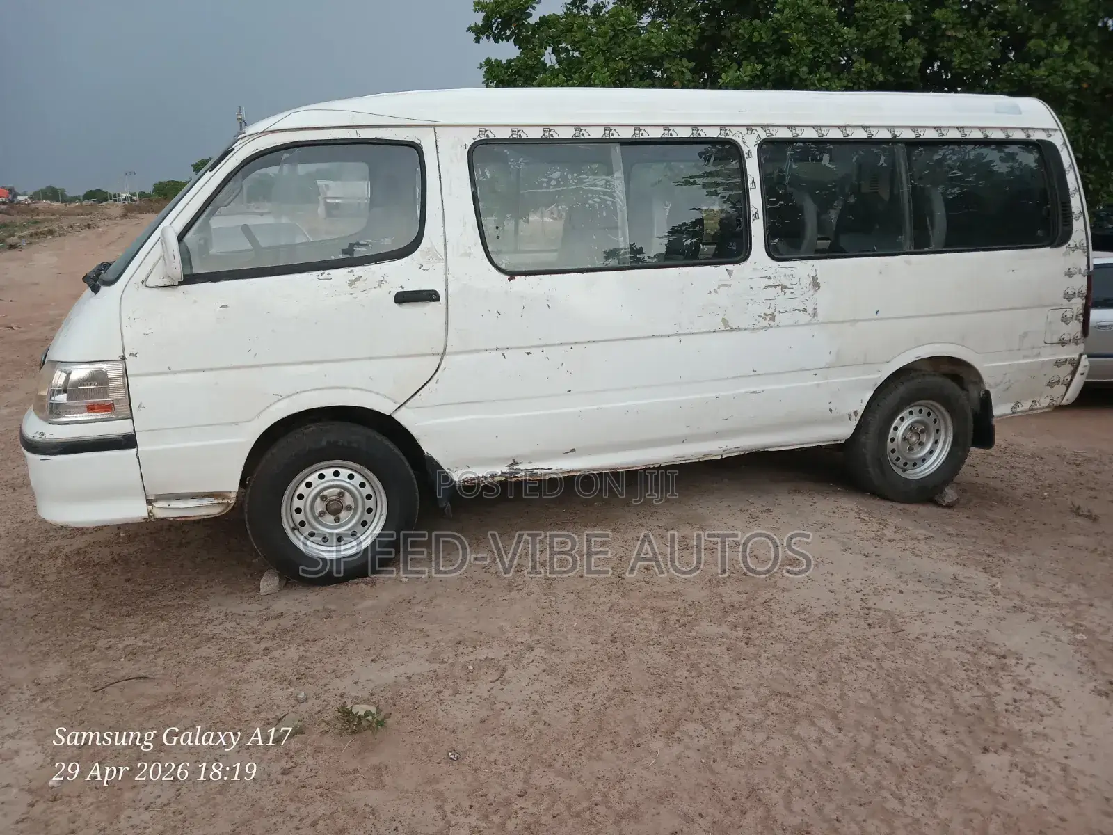 Foton AUV 2000 White