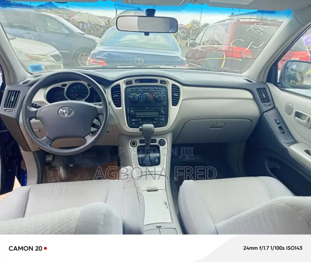 Toyota Highlander Limited V6 2005 Blue
