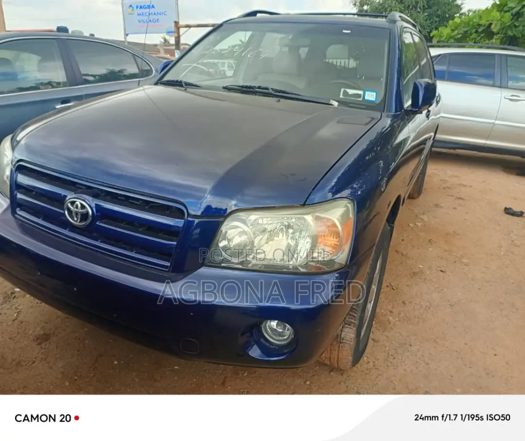 Toyota Highlander Limited V6 2005 Blue
