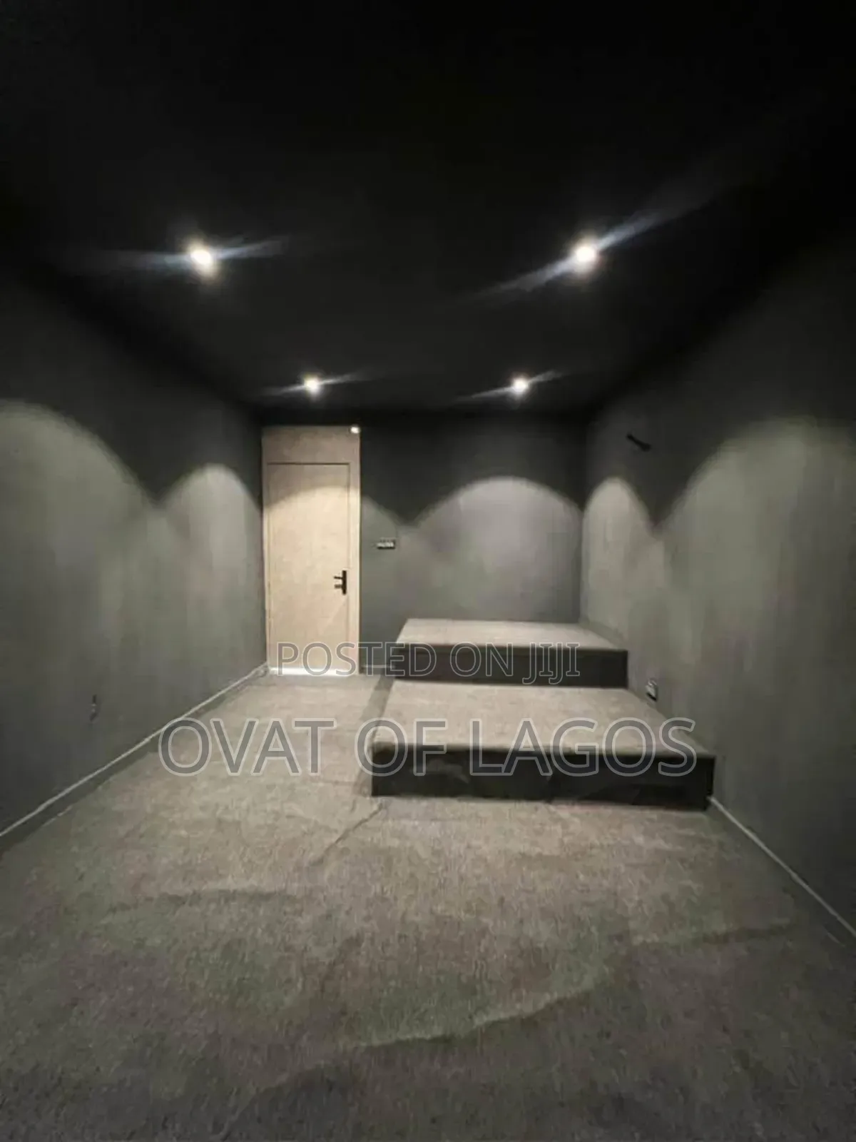 5bdrm Duplex in Megamound Estate for sale