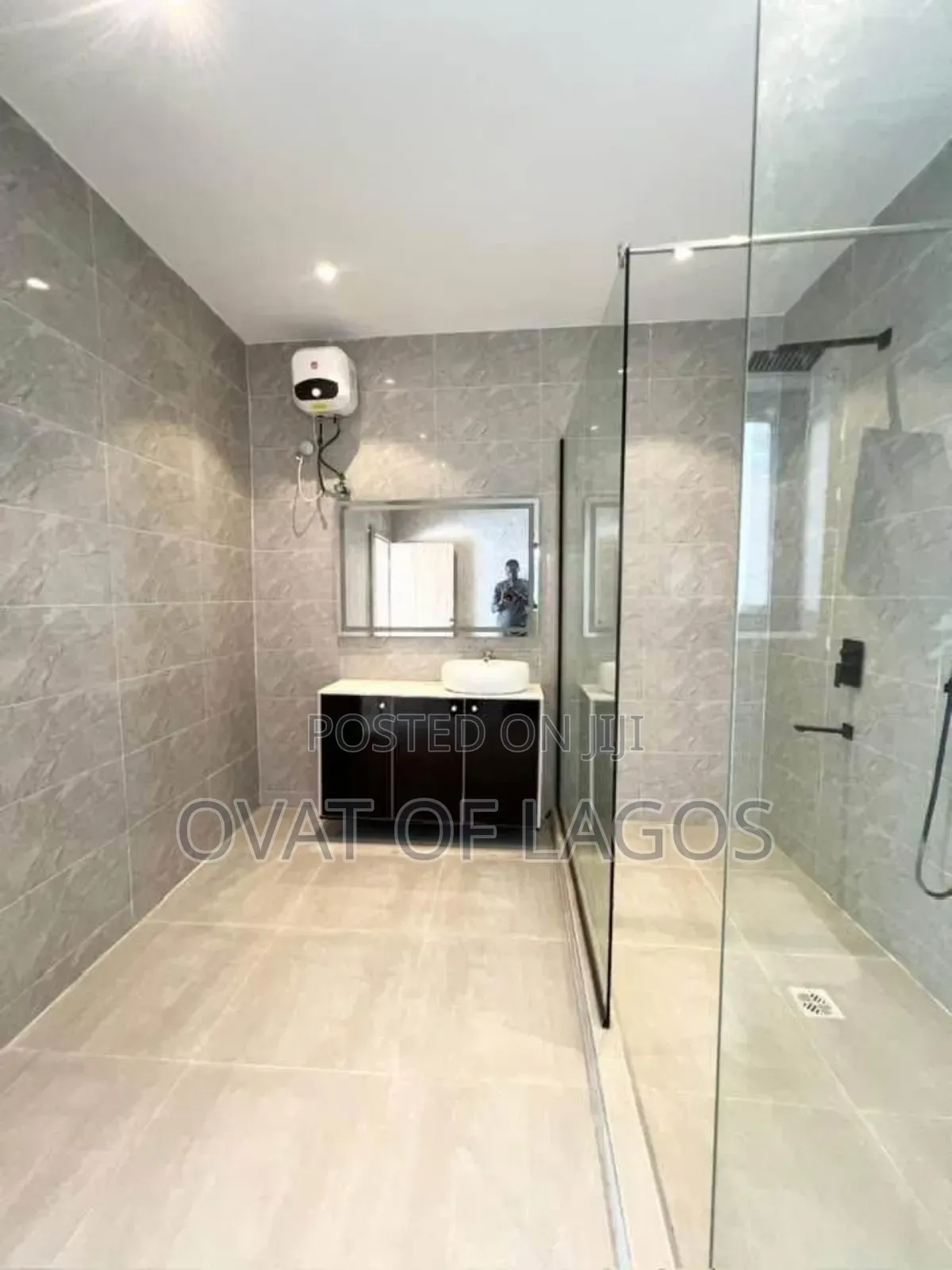 5bdrm Duplex in Megamound Estate for sale
