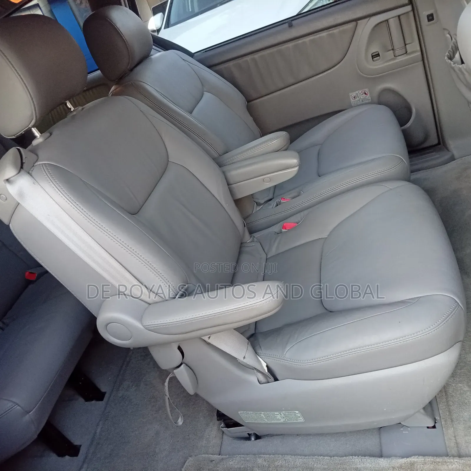 Toyota Sienna XLE Limited 4WD 2007 Gray