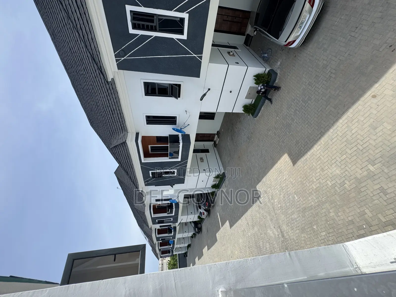 4bdrm Duplex in Wood-Hand Ilaje, Ikota for sale