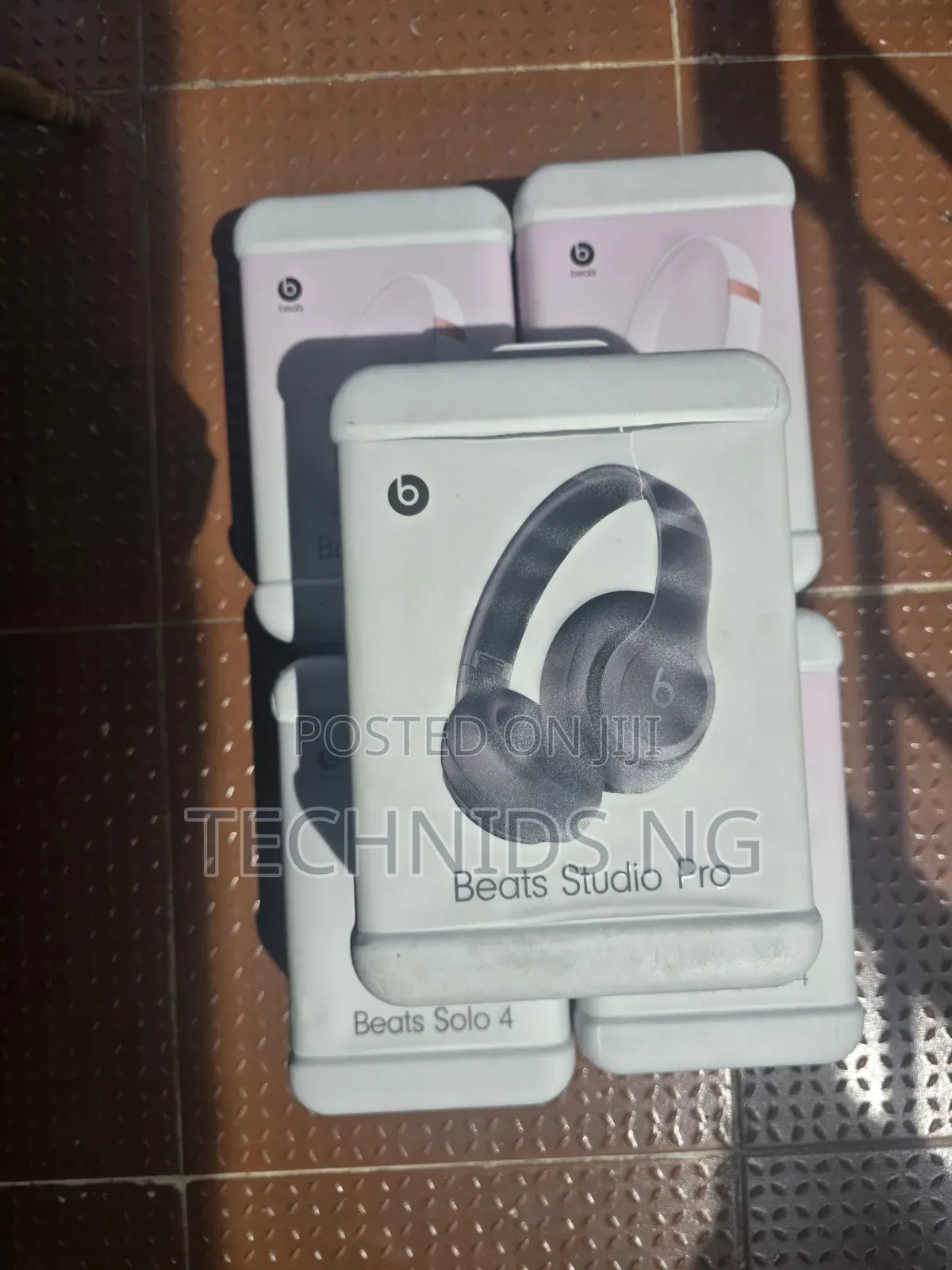 Beats Solo 4