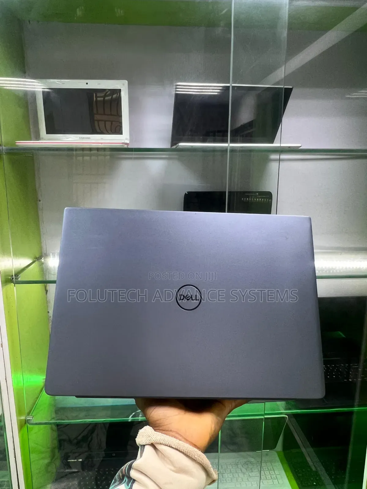 Laptop Dell Vostro 1440 8GB Intel Core i5 SSD 256GB