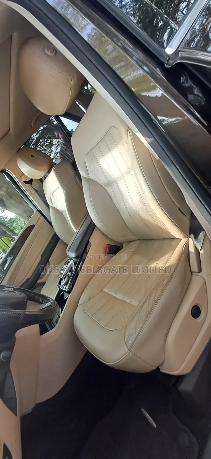 Mercedes-Benz GLE-Class 2016 Brown