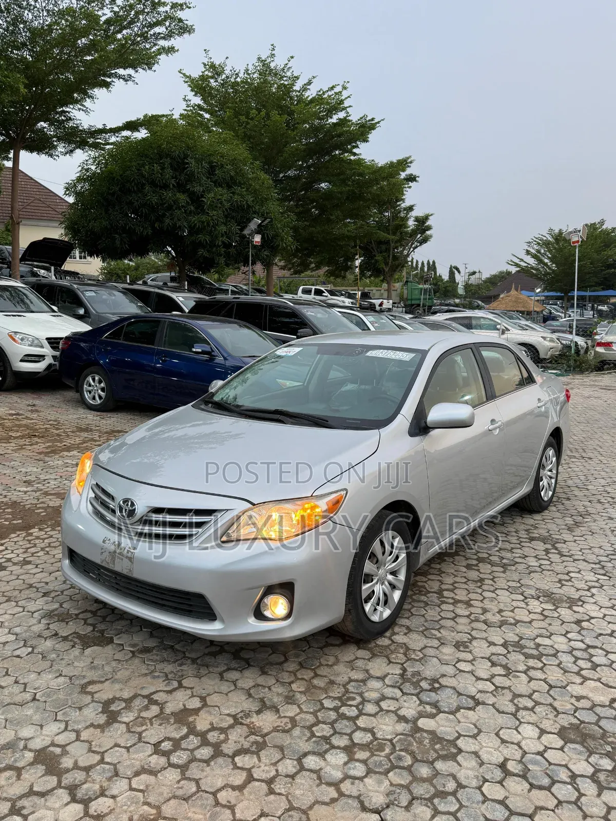 Toyota Corolla 2013 Silver