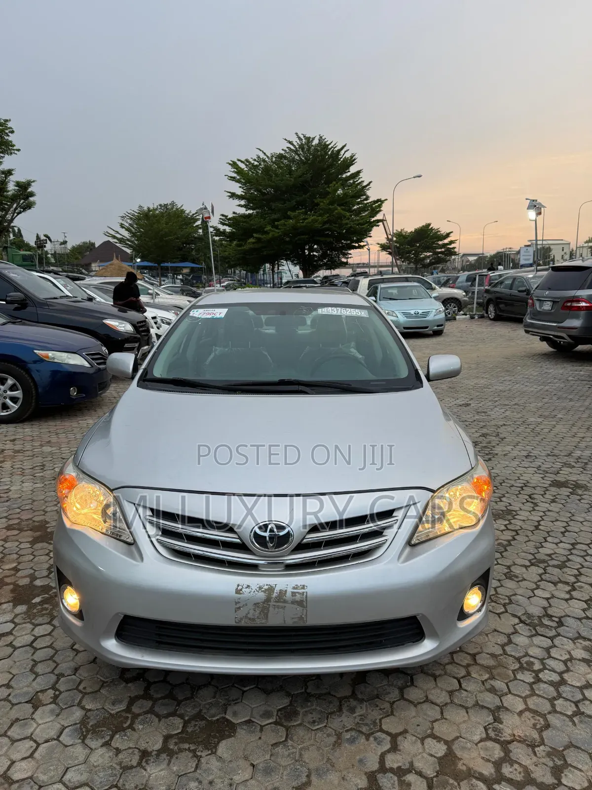 Toyota Corolla 2013 Silver