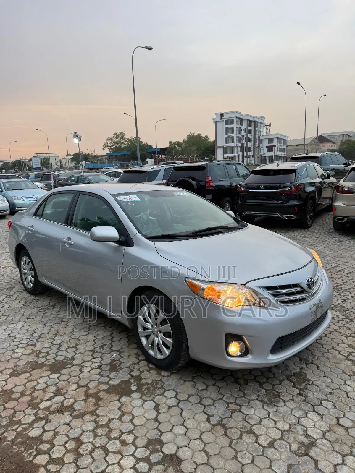 Toyota Corolla 2013 Silver