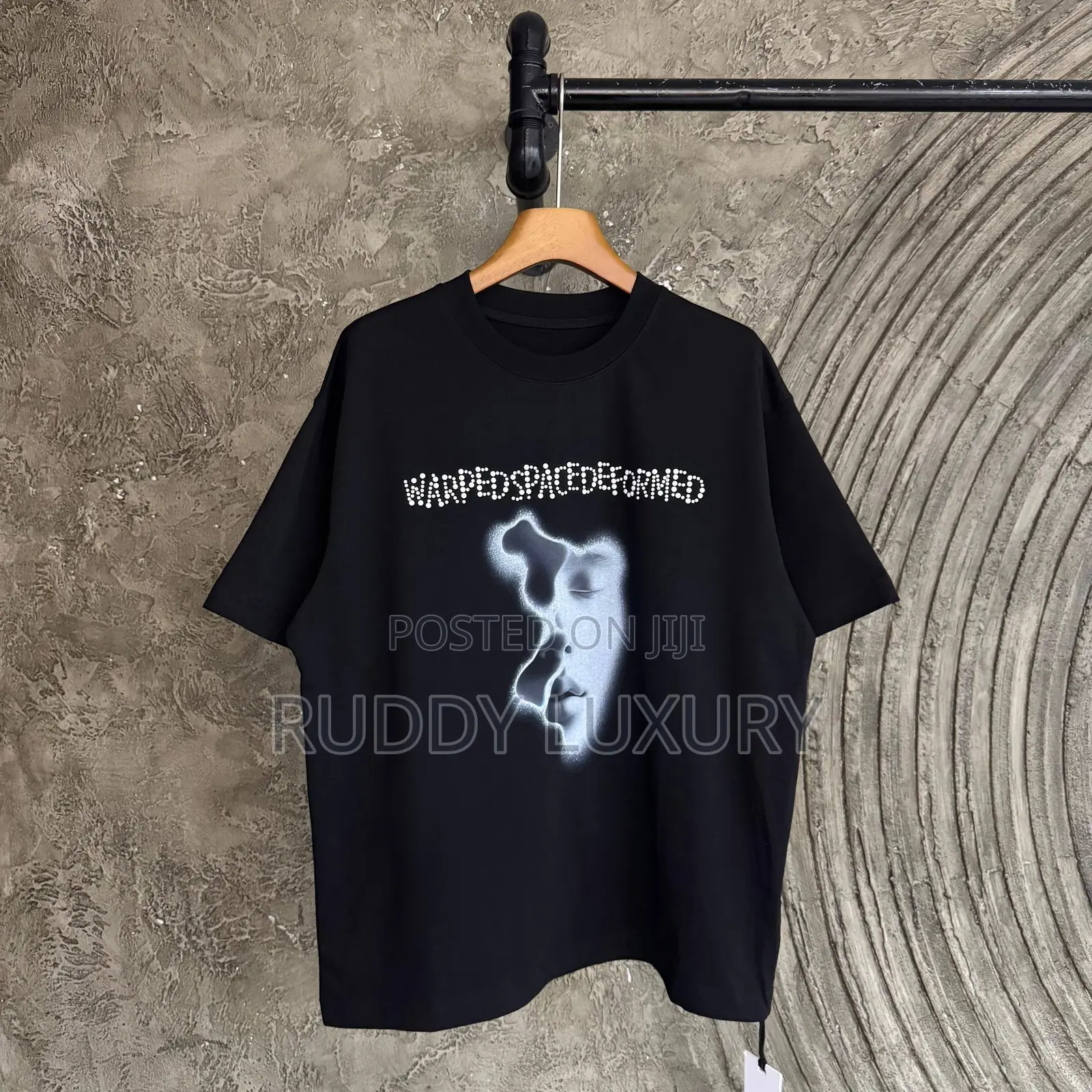 High-Quality Tees – Everyday Luxury Essential