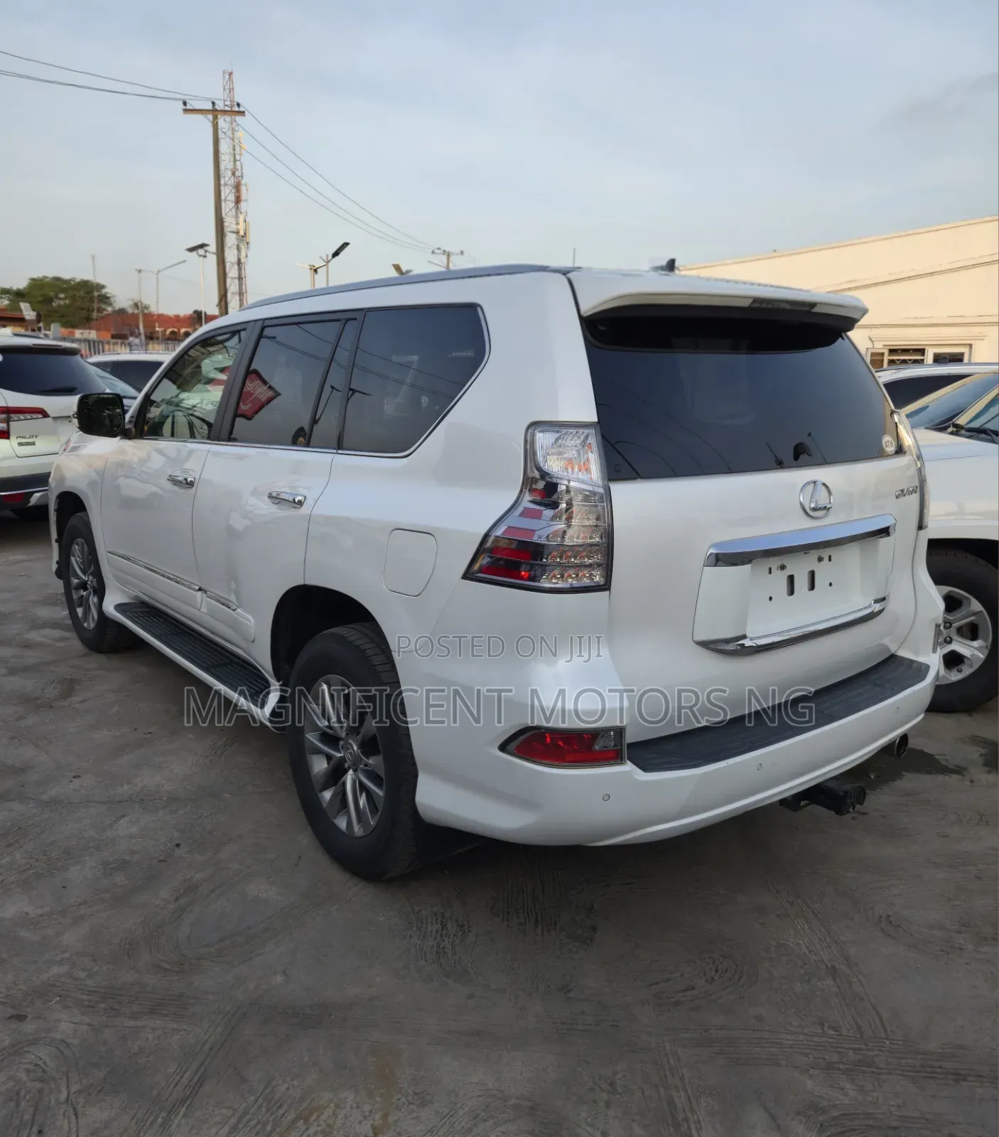 Lexus GX 460 Luxury 2016 White