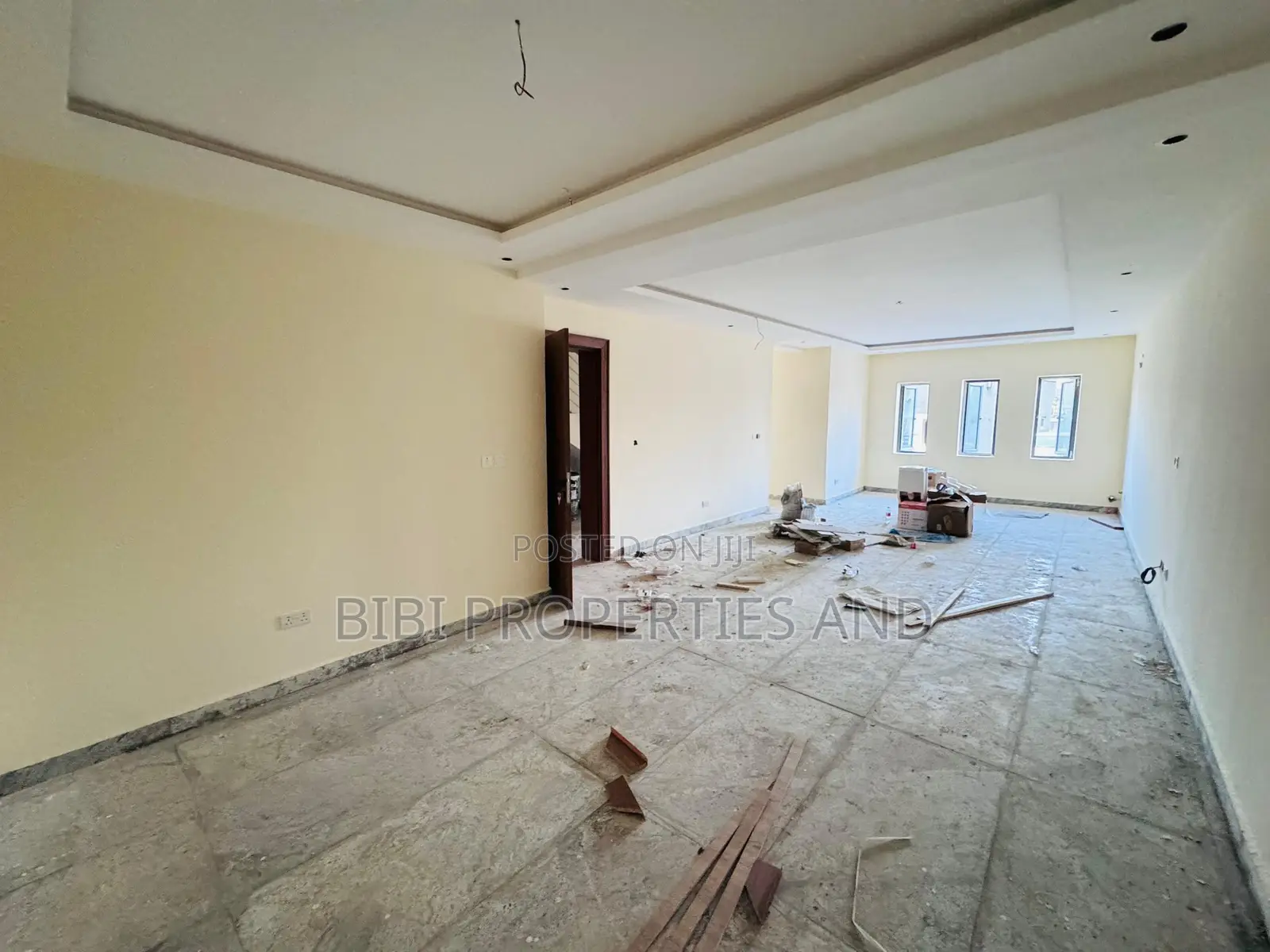 4bdrm Duplex in Kado for sale