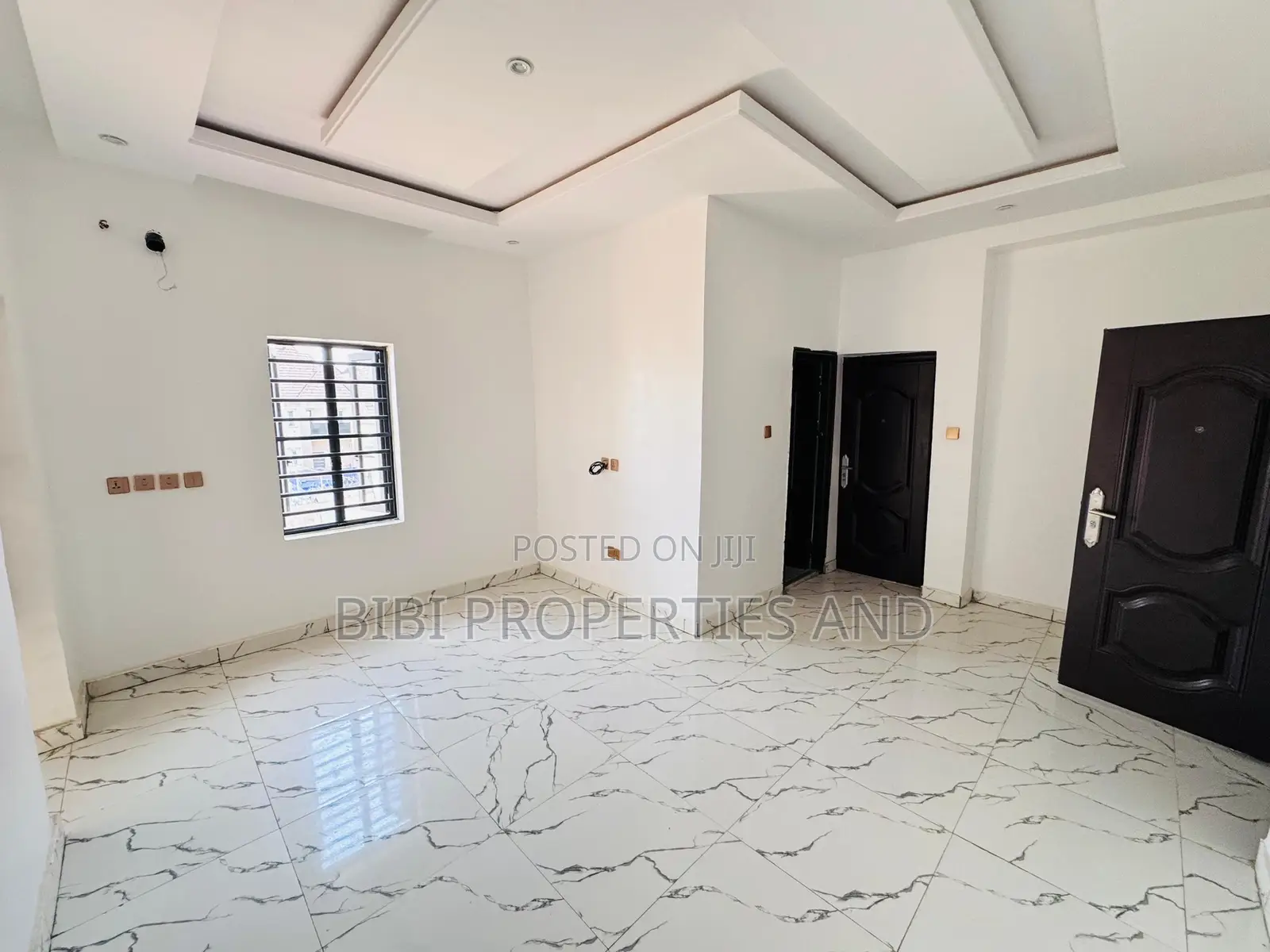 4bdrm Duplex in Lugbe District for sale