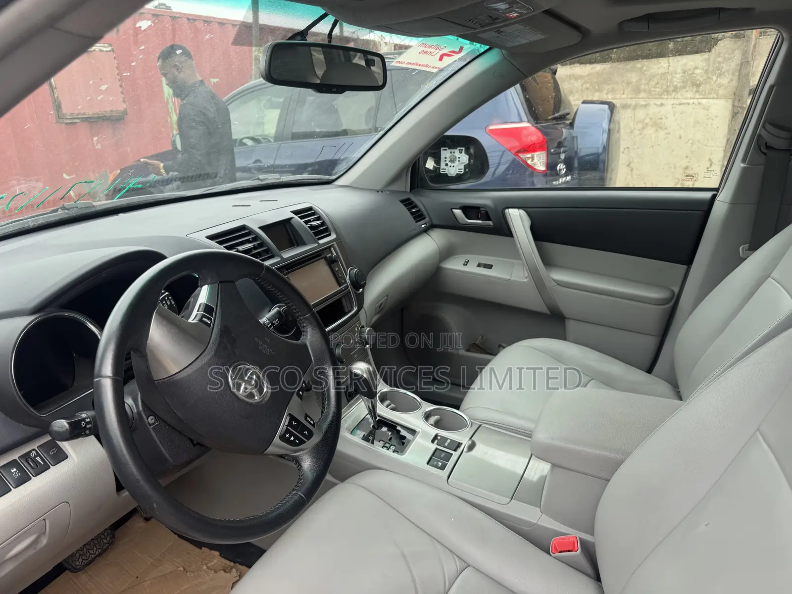 Toyota Highlander Limited 3.5L 2WD 2013 Gray