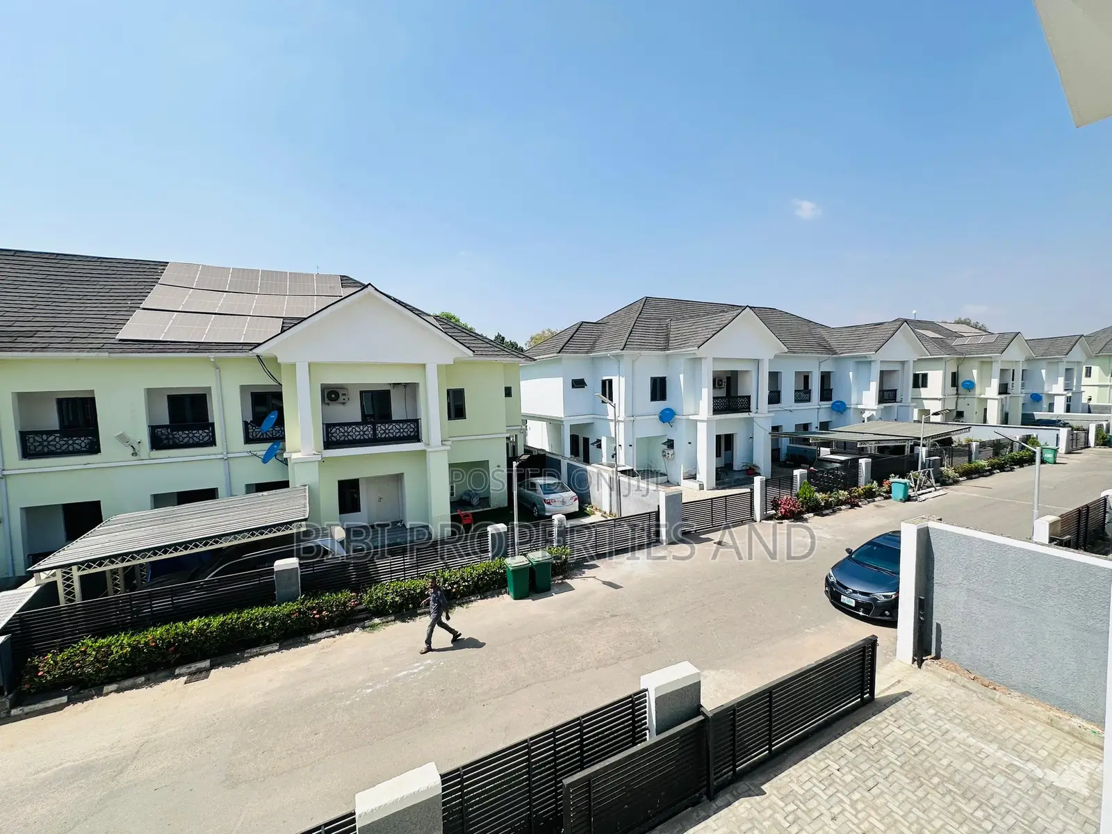 4bdrm Duplex in Life Camp for rent