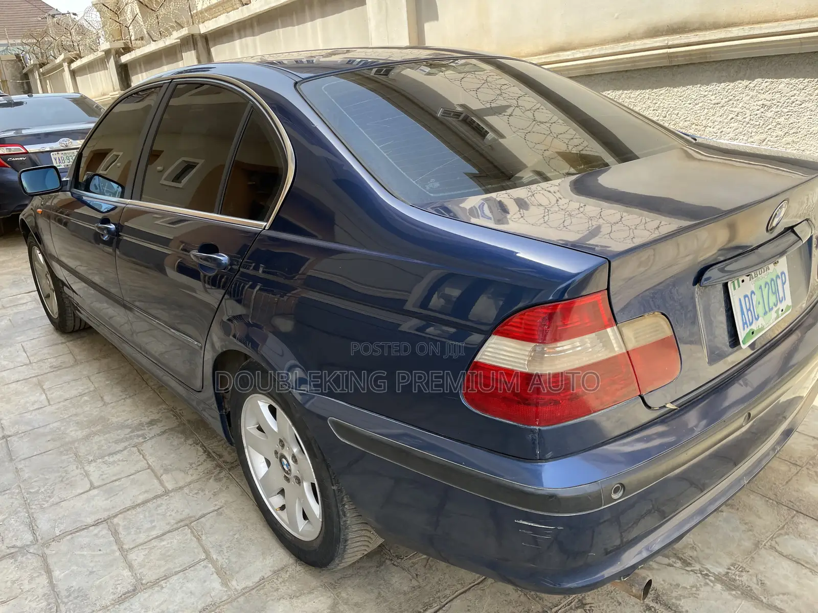 BMW 328i 2003 Blue