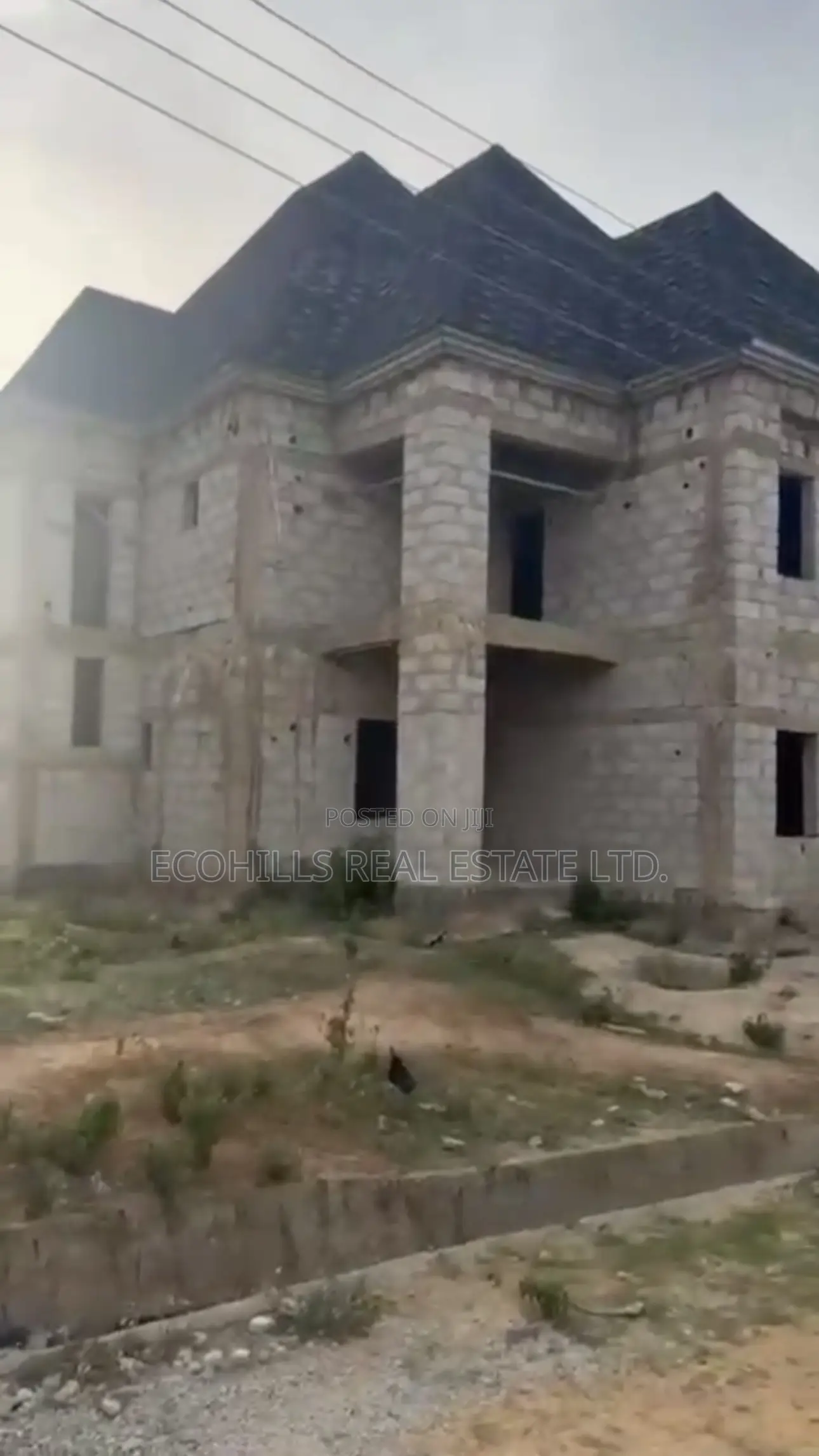 5bdrm Duplex in Along Trademore, Lugbe District for sale