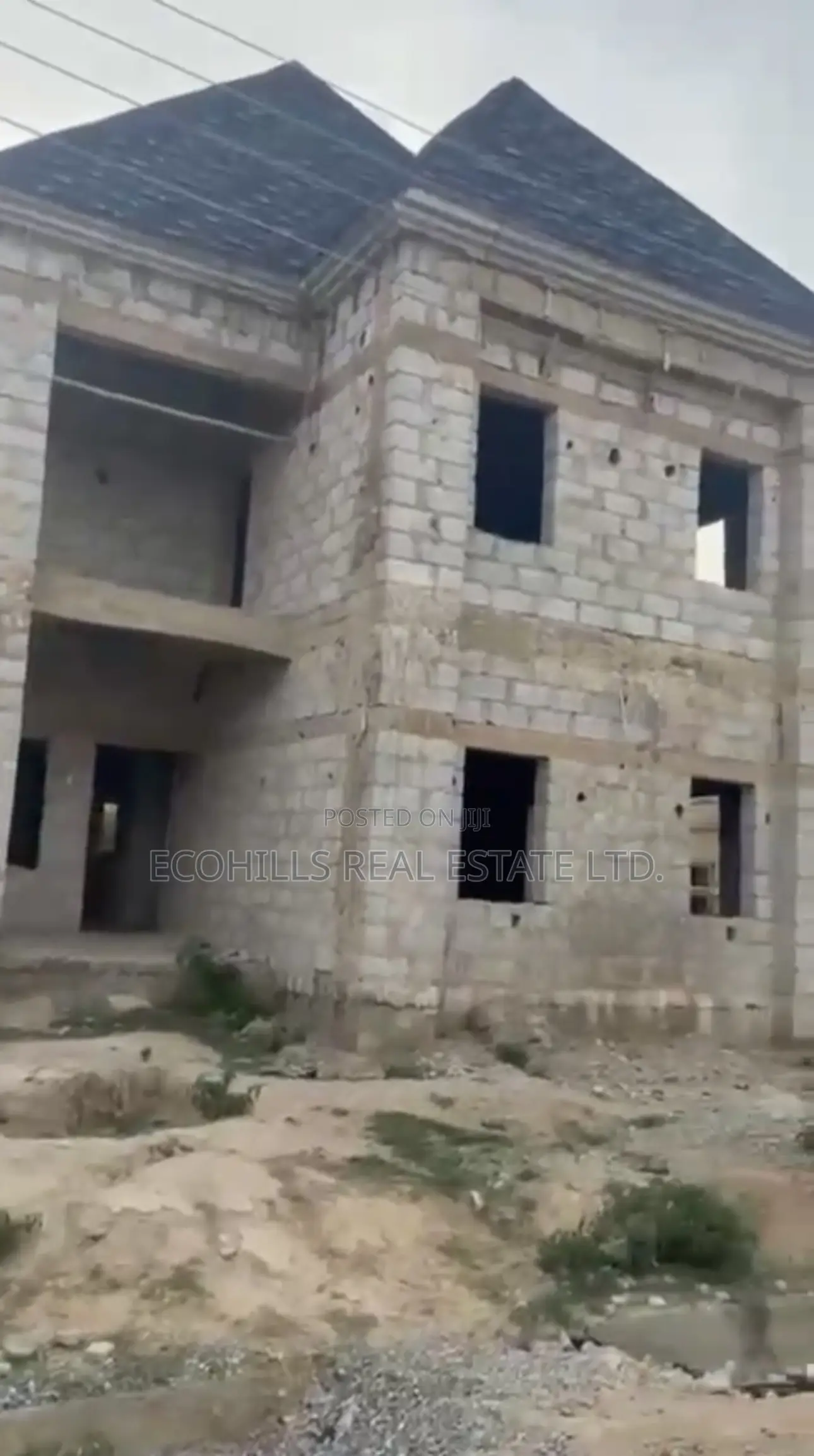 5bdrm Duplex in Along Trademore, Lugbe District for sale