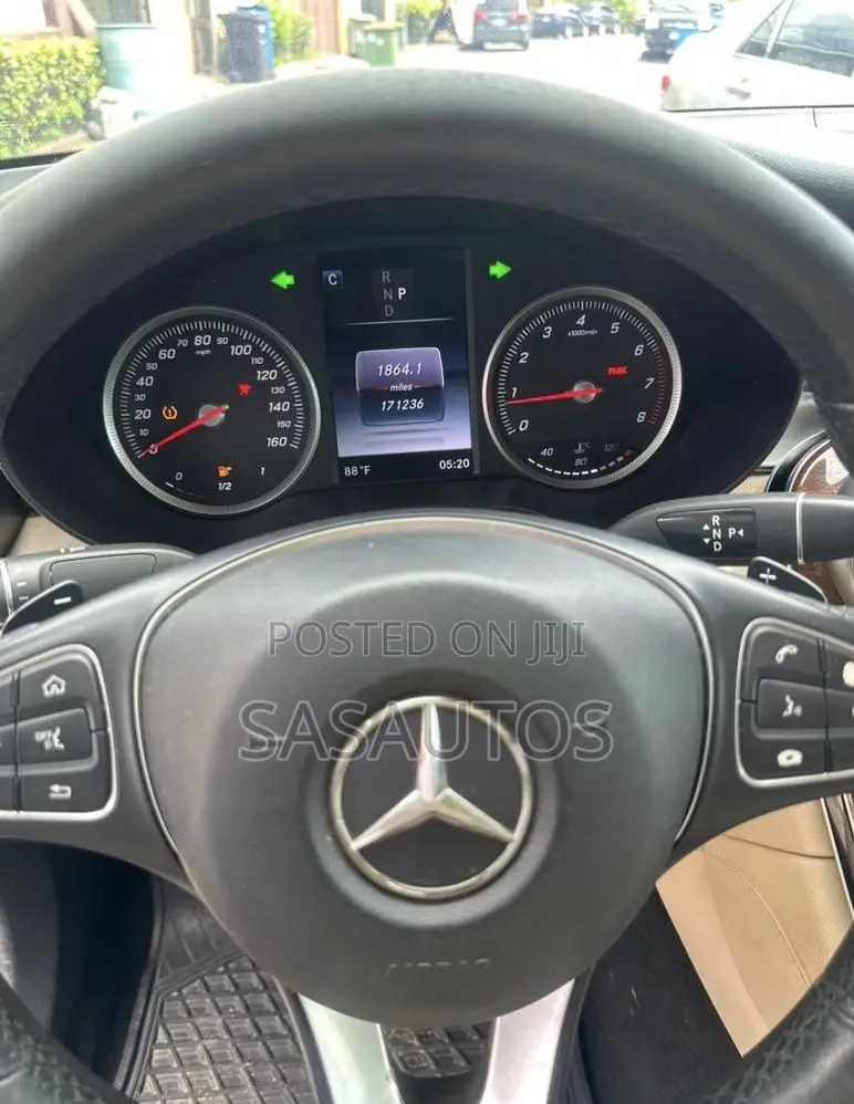 Mercedes-Benz GLC-Class 2017 Blue