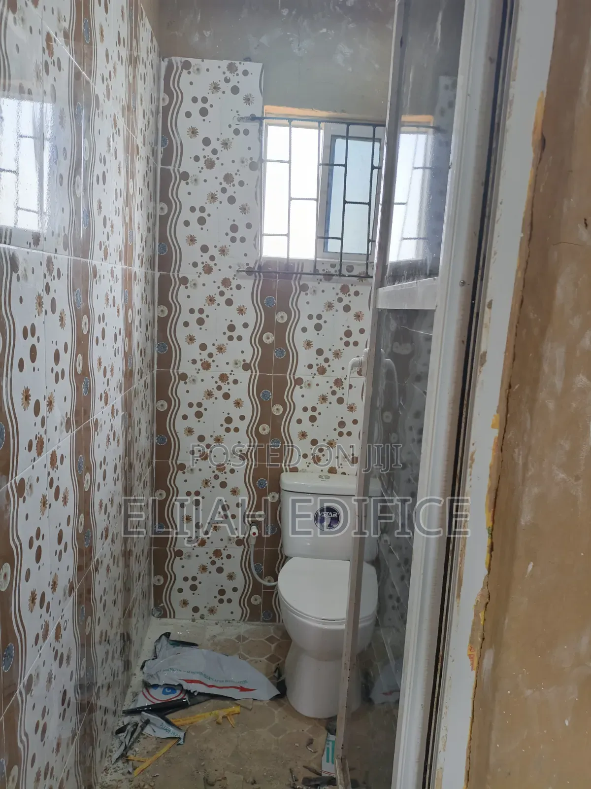 Furnished Mini Flat in Eyita, Ikorodu Garage for rent