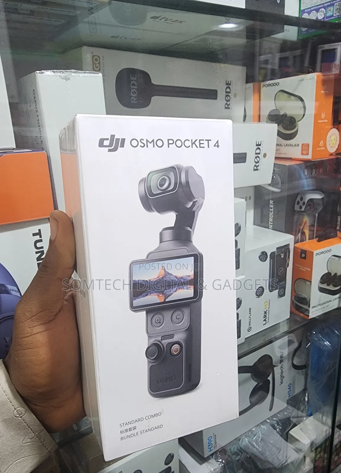 Dji Osmo Pocket 4 Standard Combo Gimbal Camera