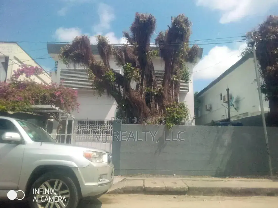 4 Bedroom Detached Commercial House at Southwest Ikoyi