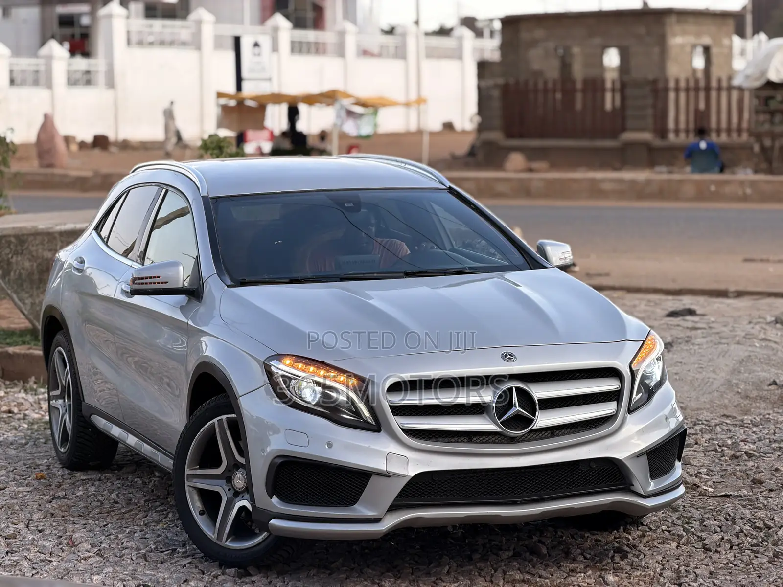Mercedes-Benz GLA 250 2017 Silver