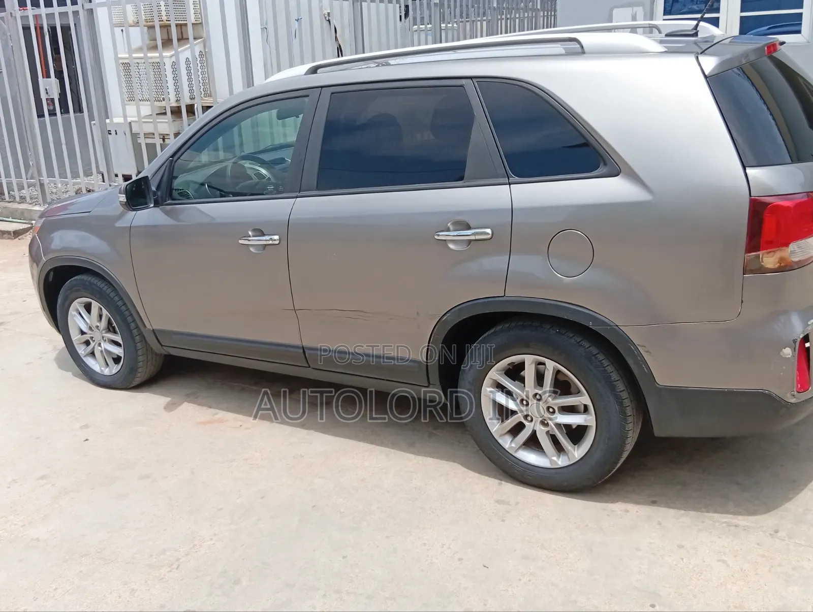 Kia Sorento EX 4dr SUV AWD (3.3L 6cyl 6A) 2014 Gray