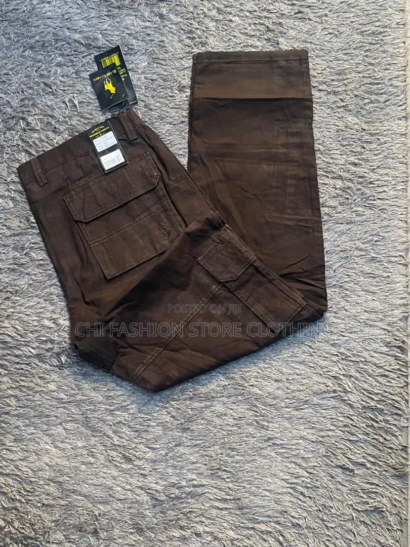 Combat Chinos