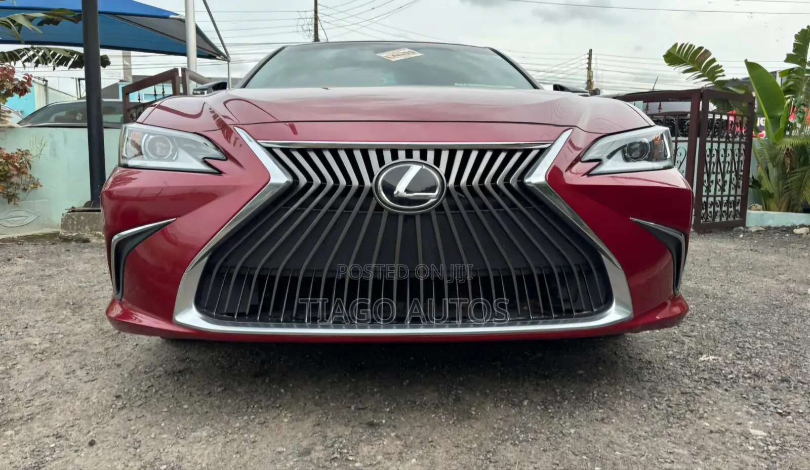 Lexus ES 350 Base 2020 Red