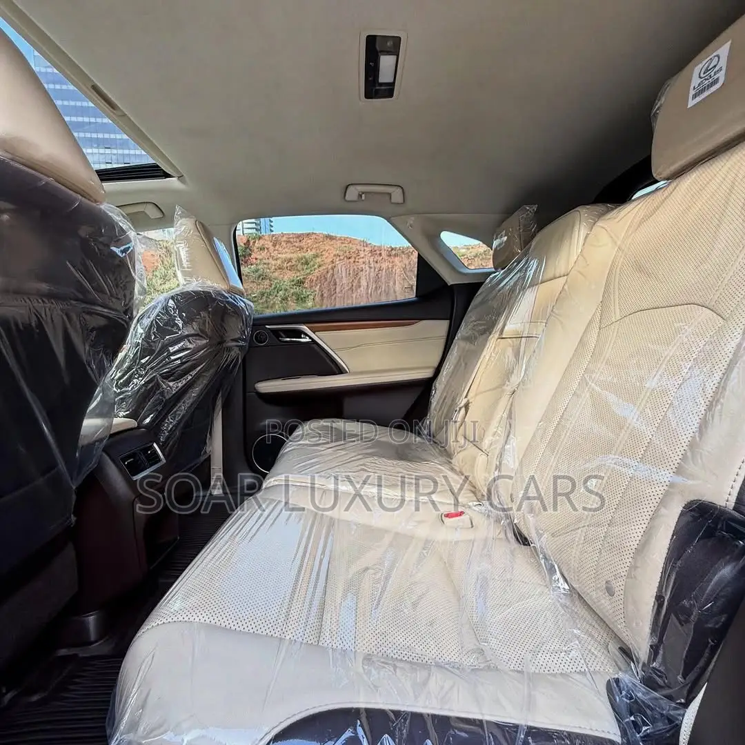 Lexus RX 350 FWD 2017 Brown
