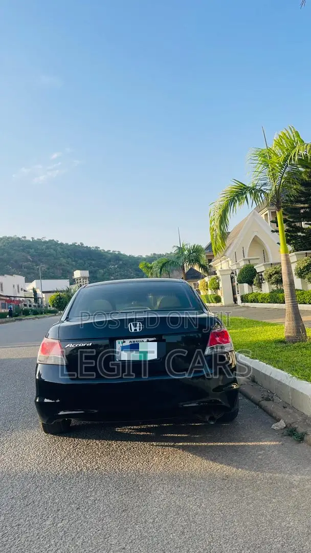 Honda Accord 2010 Black