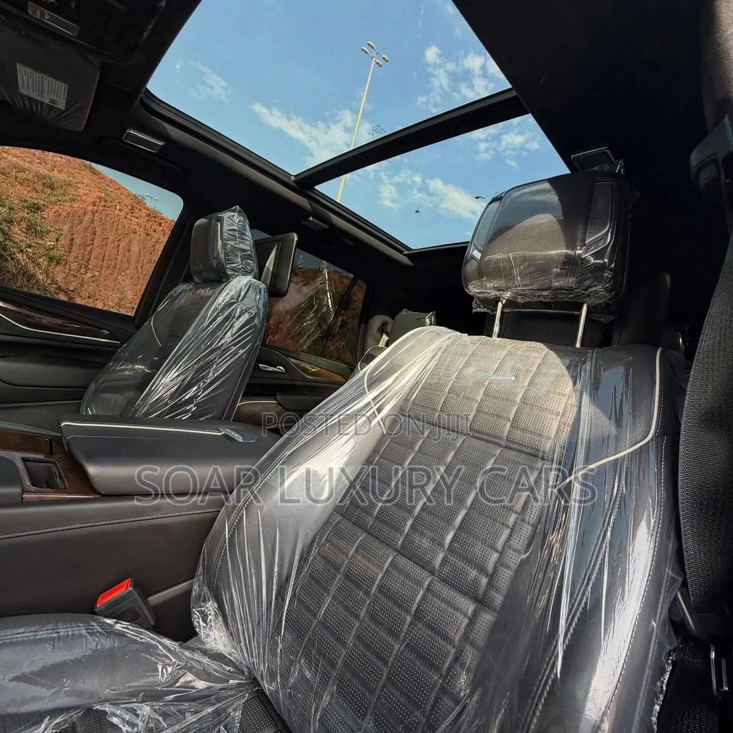Cadillac Escalade Premium Luxury Platinum 2024 Black