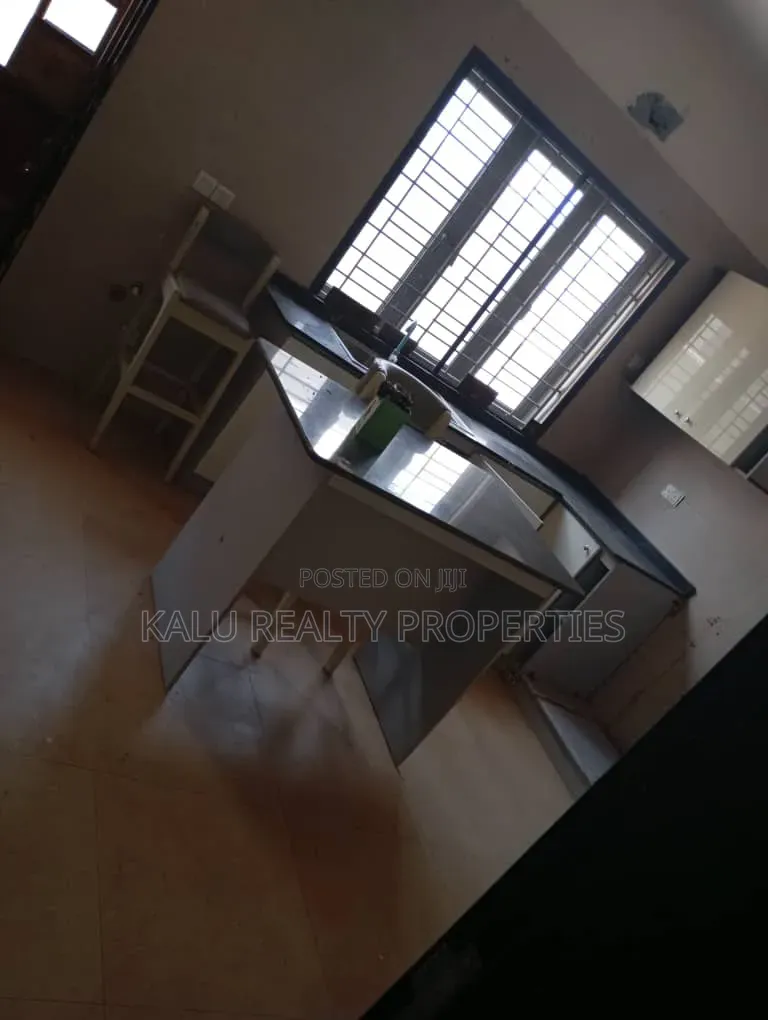 Luxurious 4 Bedroom Terrace Duplex With Bq
