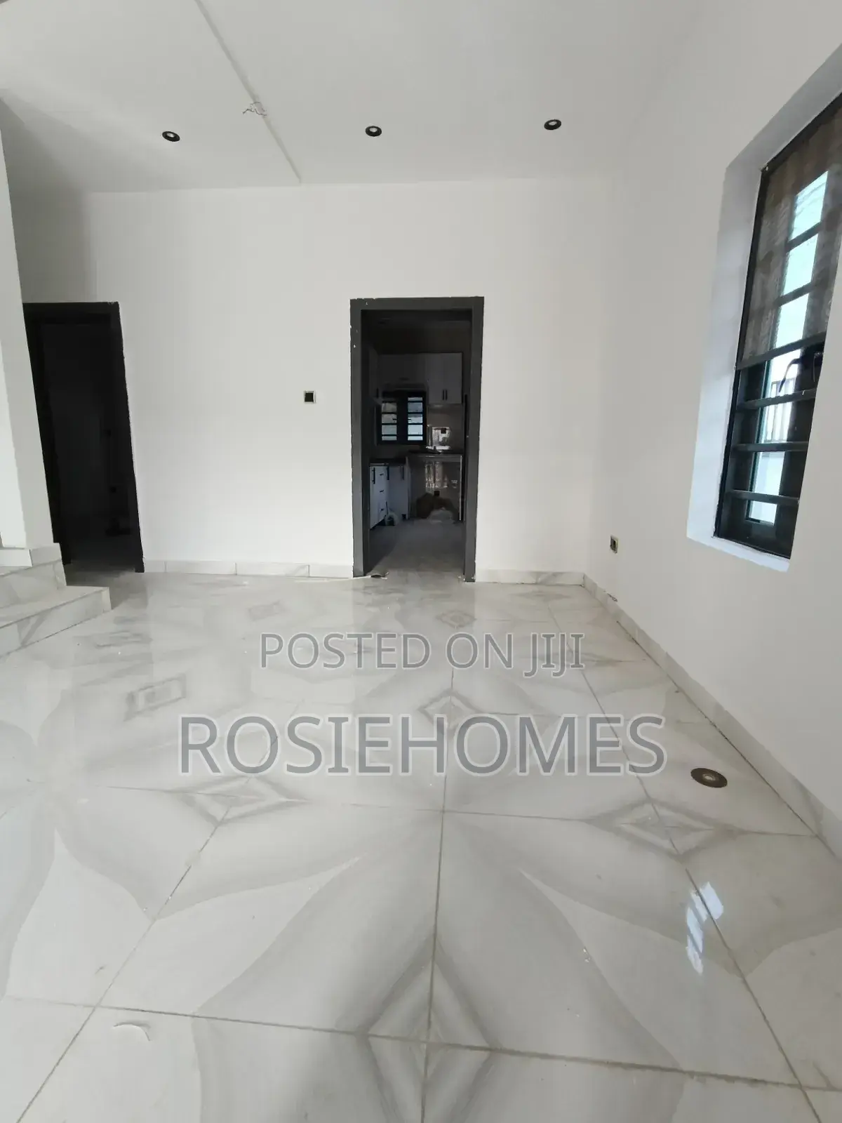4bdrm Duplex in View Estate, Sangotedo for sale