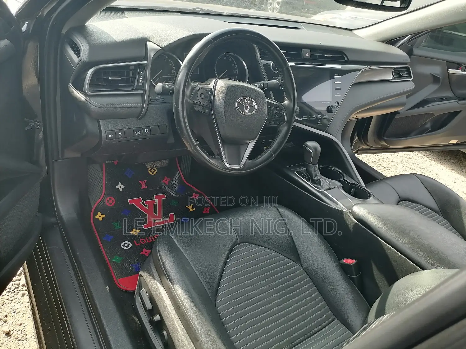 Toyota Camry 2019 Black