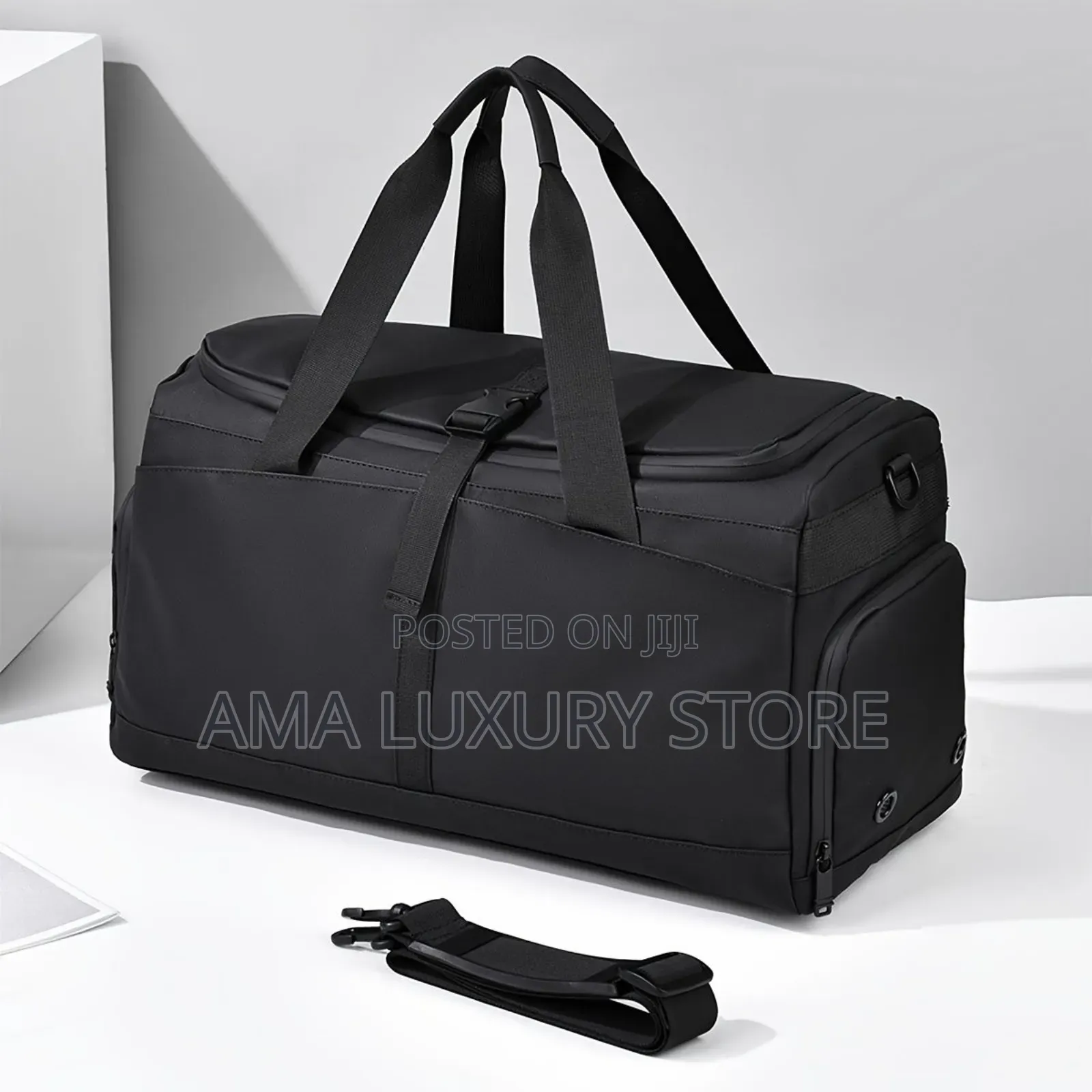 Travel Duffel Bag With Shoe Compartment– Strong, Spacious Stylish