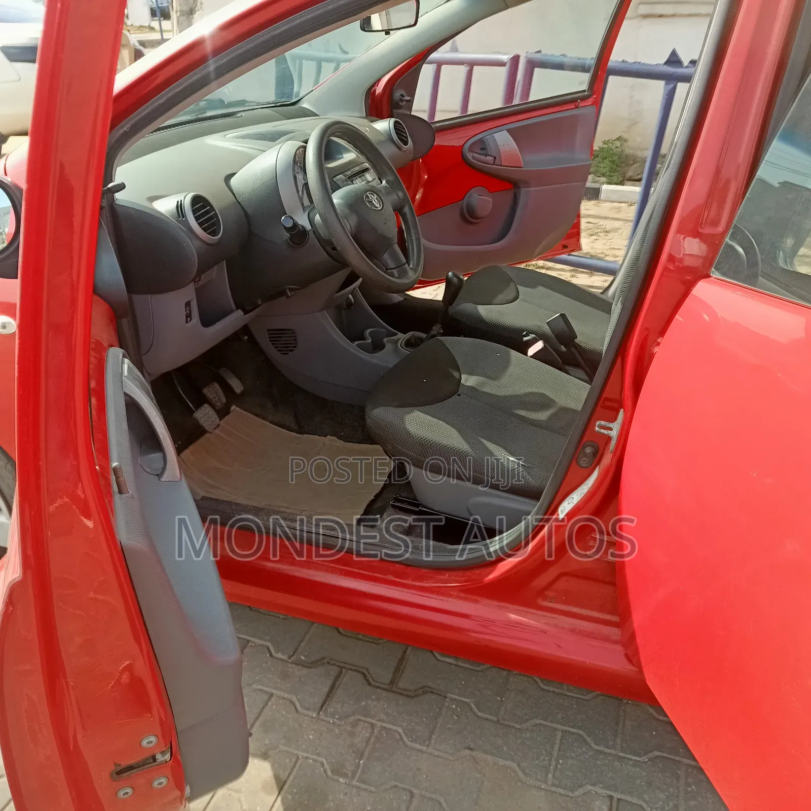 Toyota Aygo 1.4 D 5-Door 2006 Red
