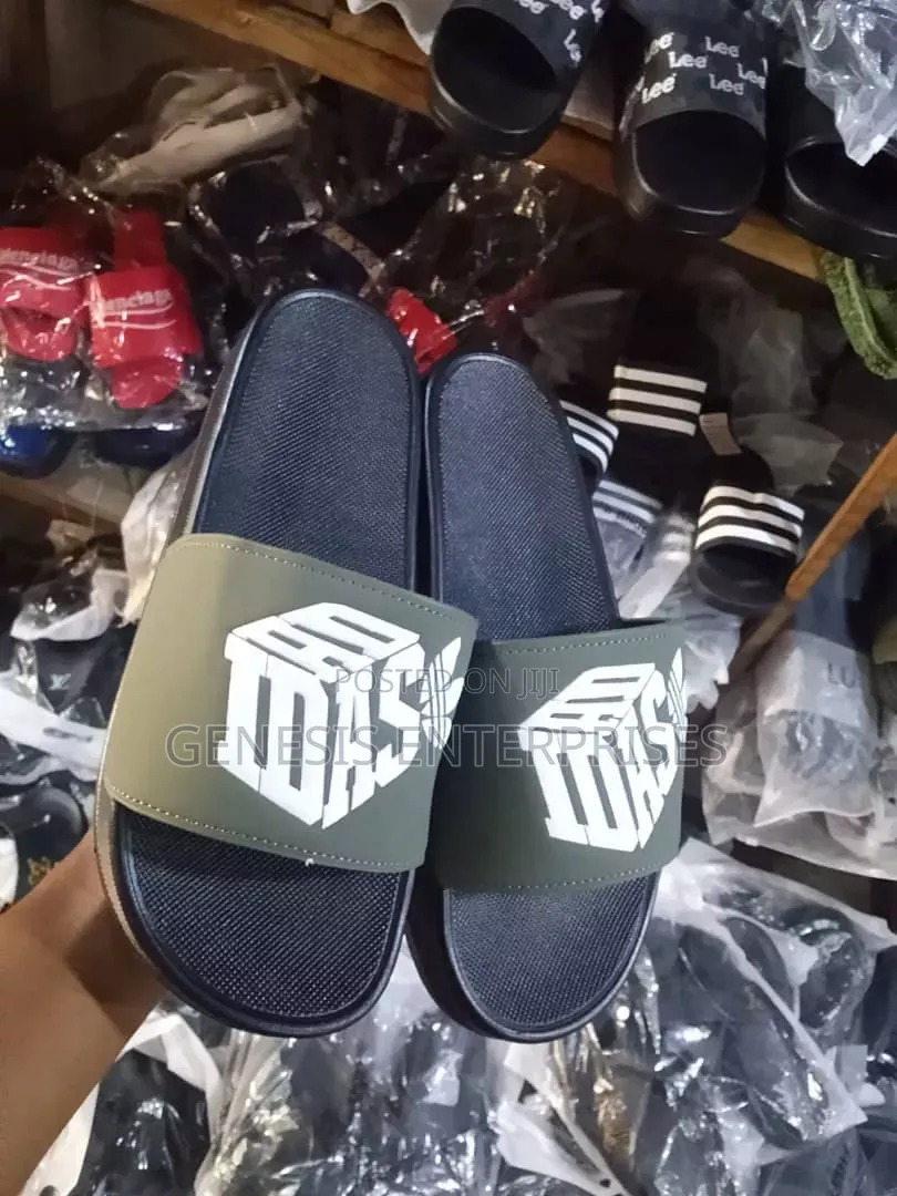 Cover Pam's Footwear Pam's