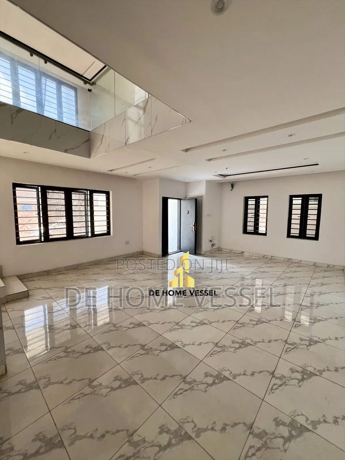 4bdrm Duplex in Ologolo for sale