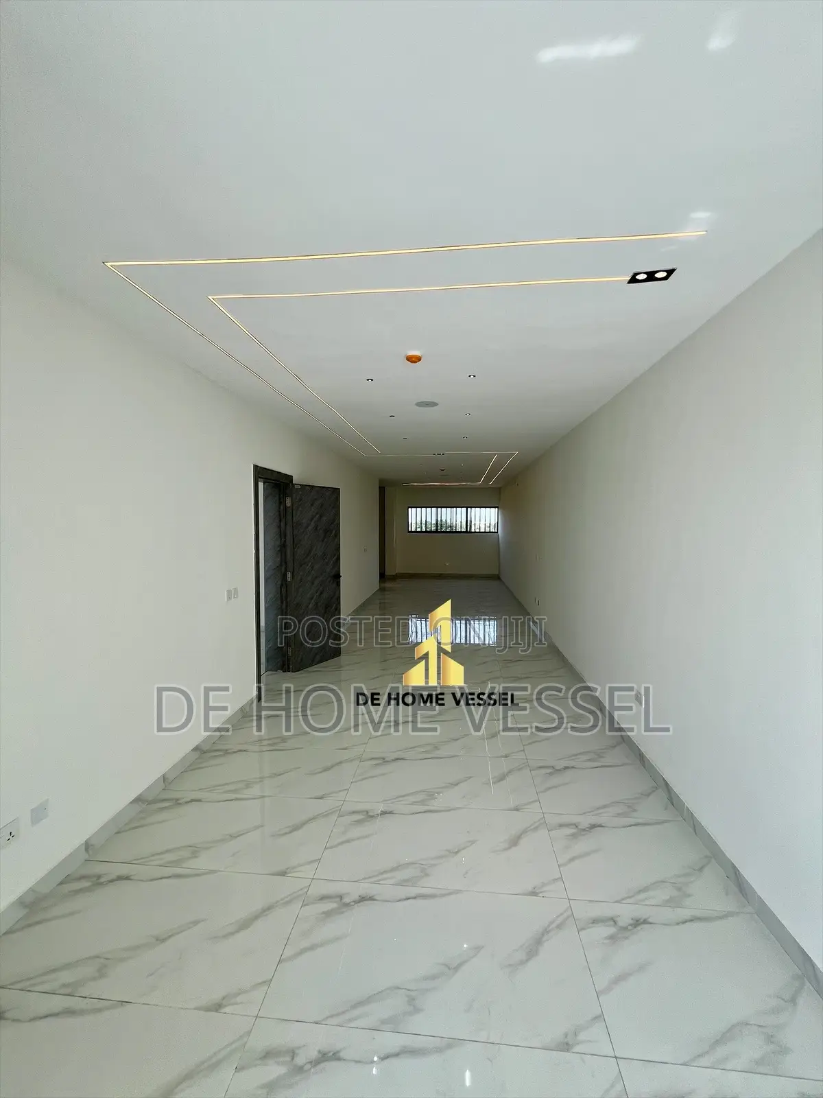 4bdrm Duplex in Ikota for sale