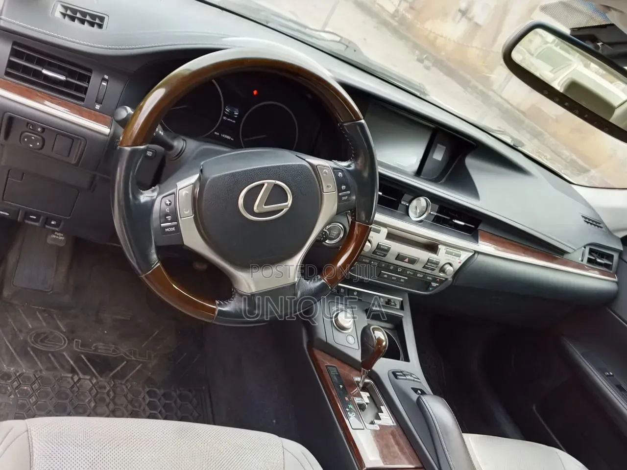 Lexus ES 350 FWD 2014 Silver