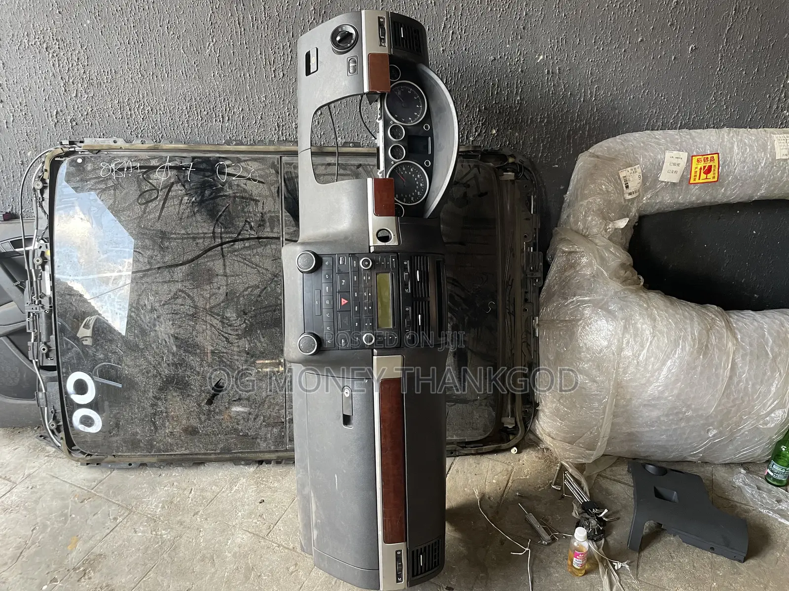 Dashboard Volkswagen Touareg 2006 2008